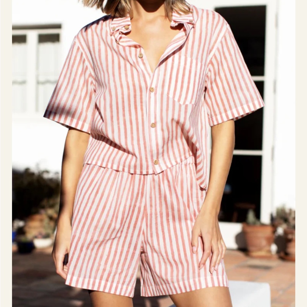 NWT Emerson Fry Pull On Shorts Muted Clay